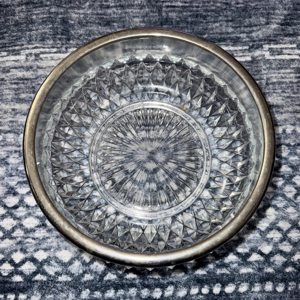 Vintage Genuine Crystal Bowl with Silver-plated Rim (Made In England) - Picture 3 of 16